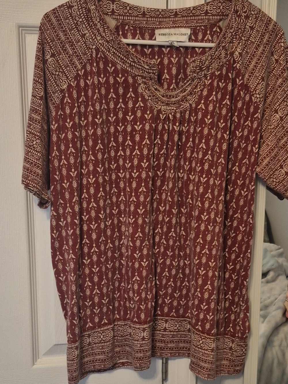 Rebecca Malone Burgundy and Cream Short-Sleeve Tunic Top